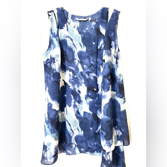 Soft Surroundings Medium Watercolor Blue White Tulip hem tank top shirt tunic - Picture 14 of 15